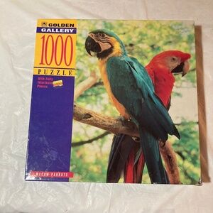 1000 pc Golden Gallery Macaw Parrots Puzzle NIP